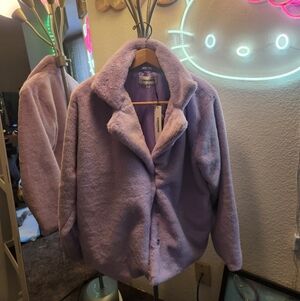 💖💖💖Vigoss Lilac Faux Fur Jacket💖💖💖